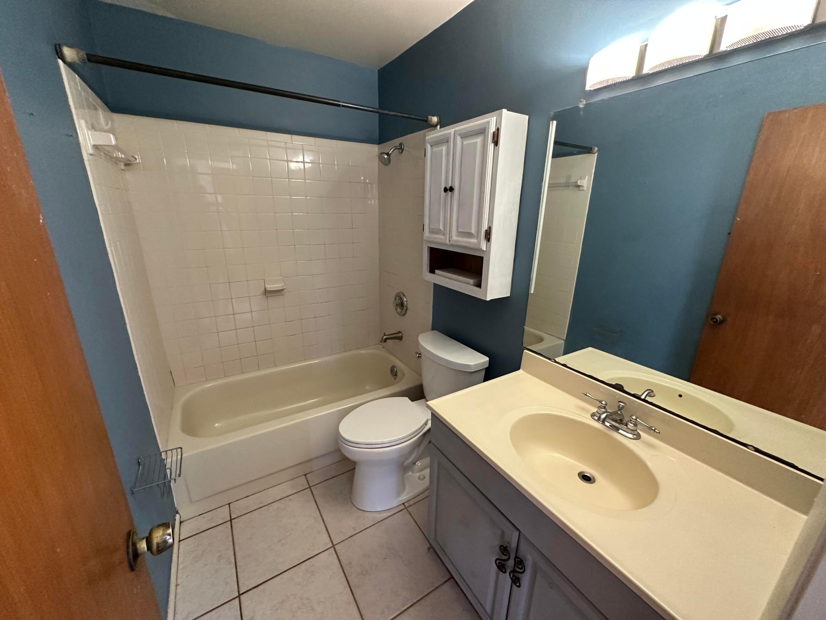 6253 Francis Jupiter, FL 33458