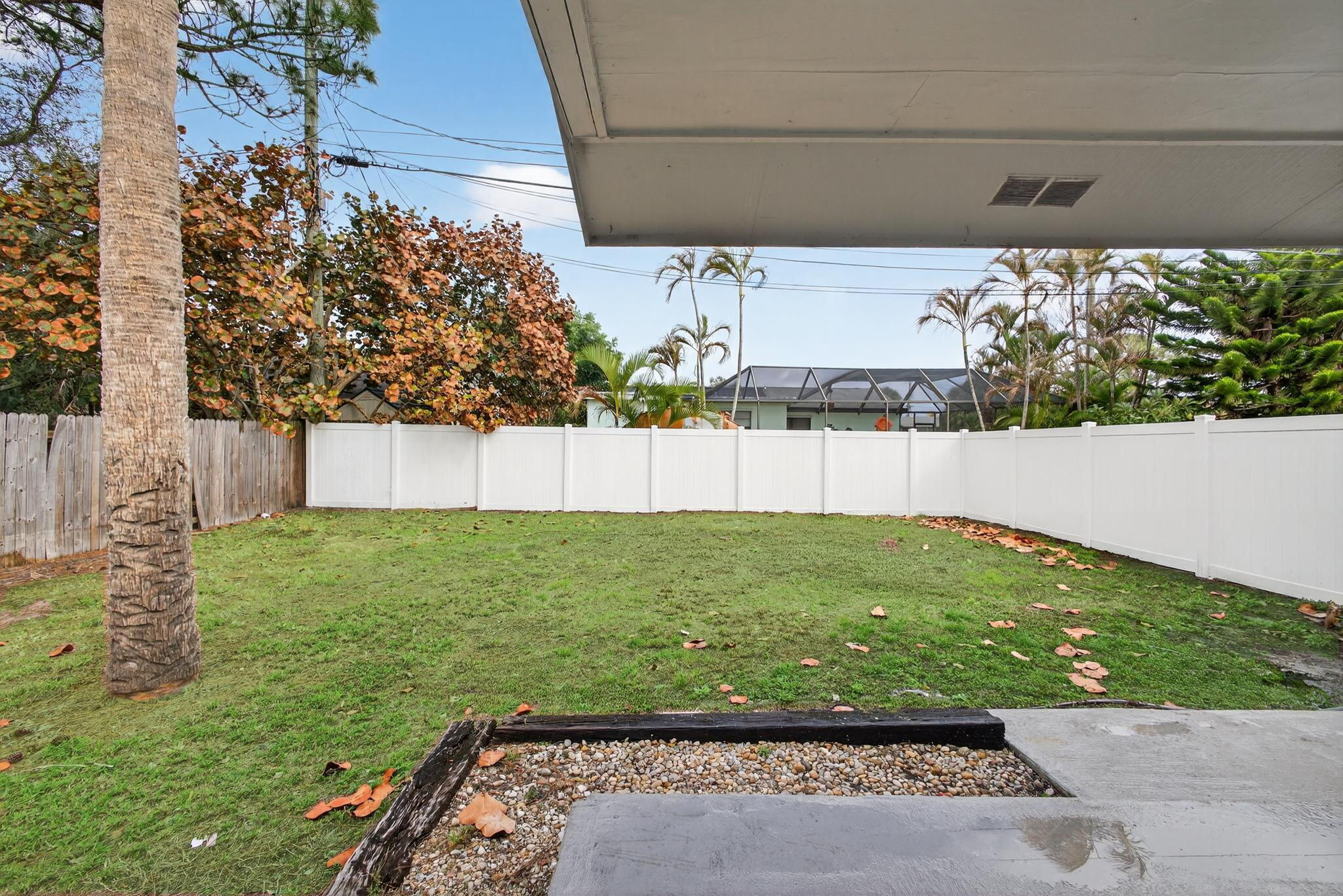 6253 Francis Jupiter, FL 33458