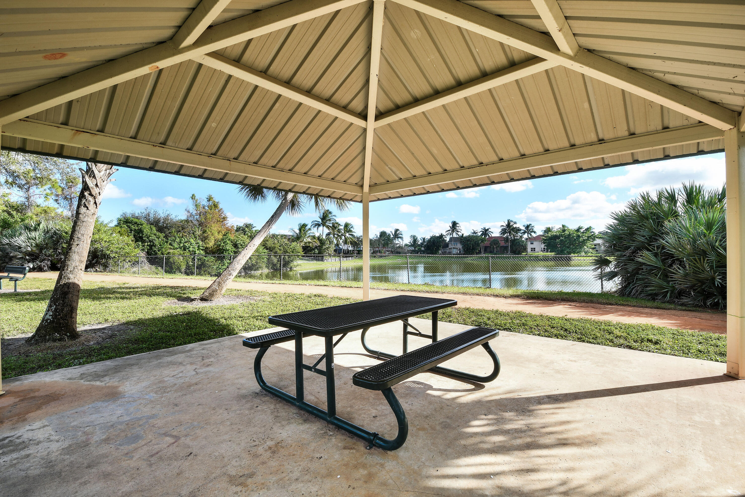 6253 Francis Jupiter, FL 33458