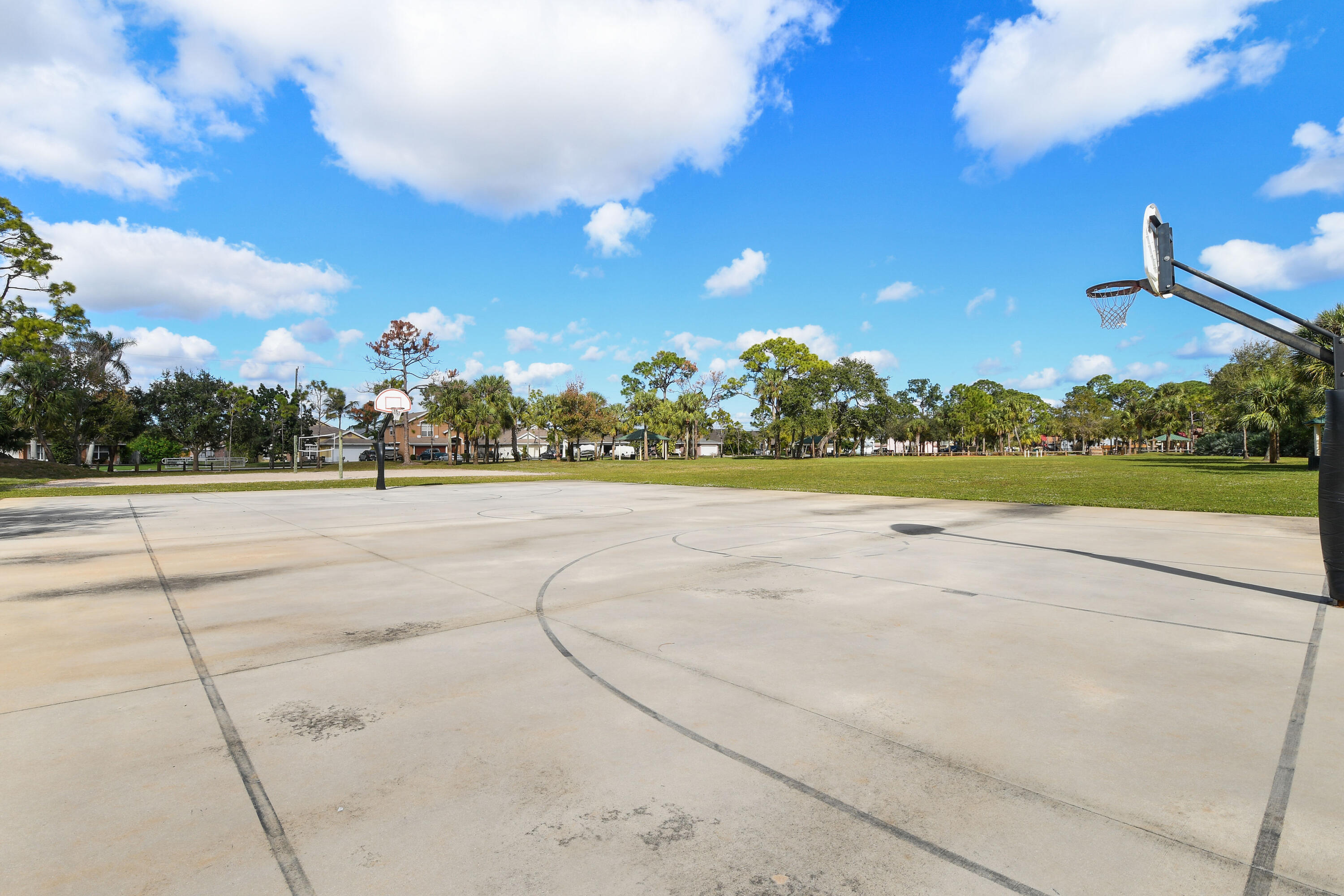 6253 Francis Jupiter, FL 33458