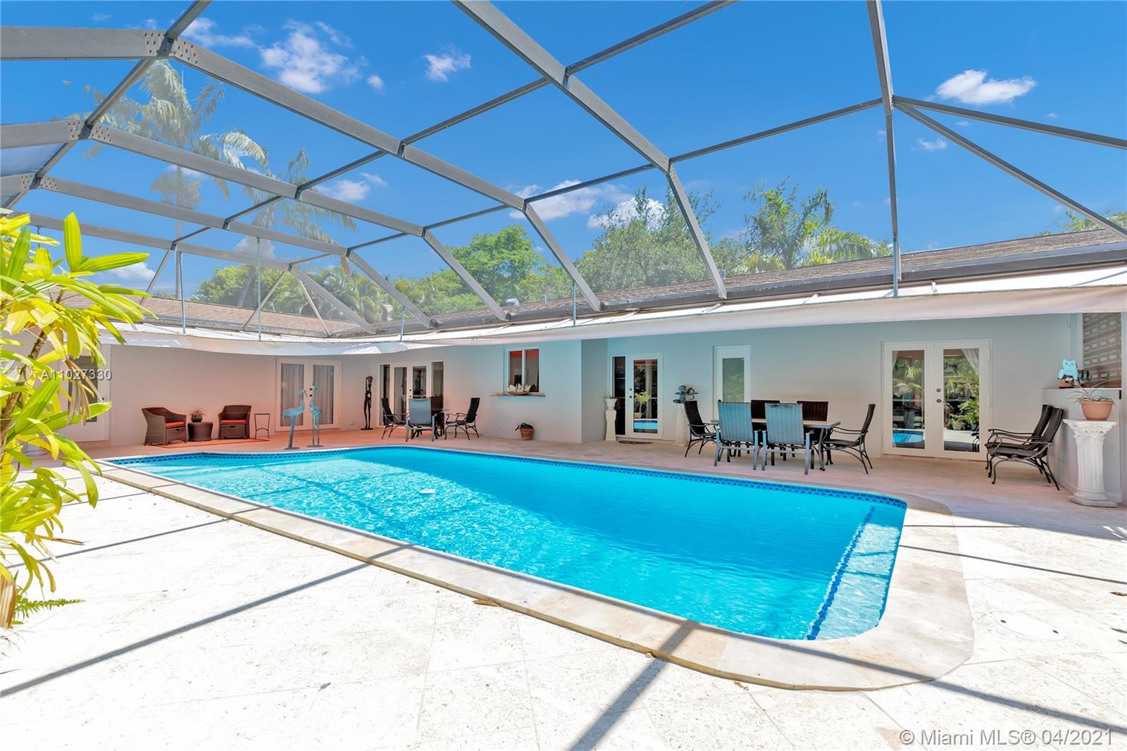 3685 Battersea Rd Miami, FL 33133