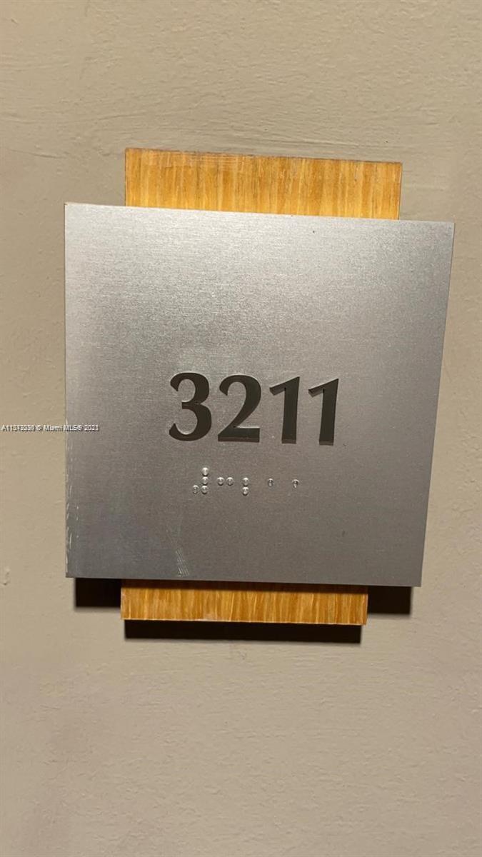 image Axis on Brickell South14