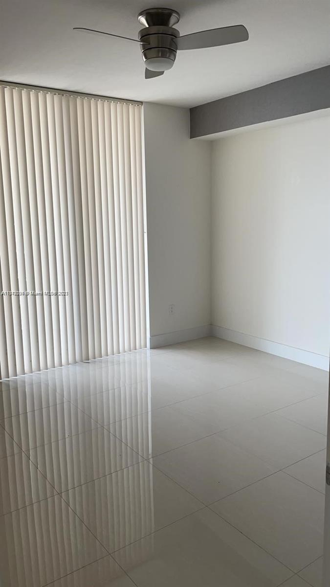 image Axis on Brickell South7