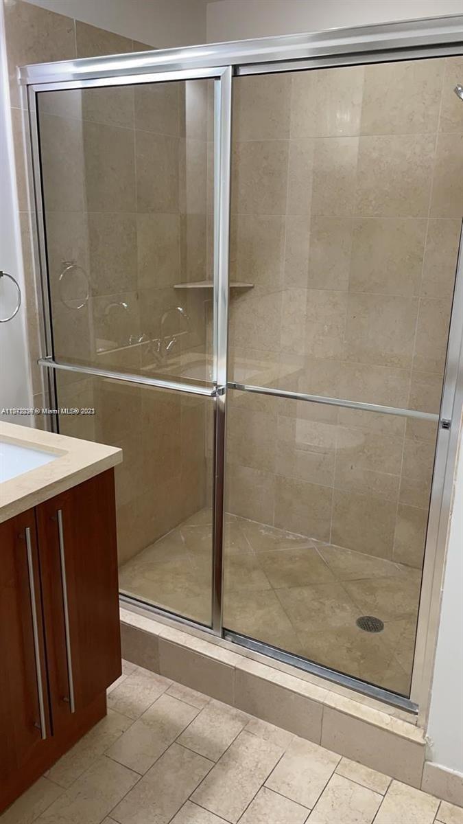 image Axis on Brickell South8