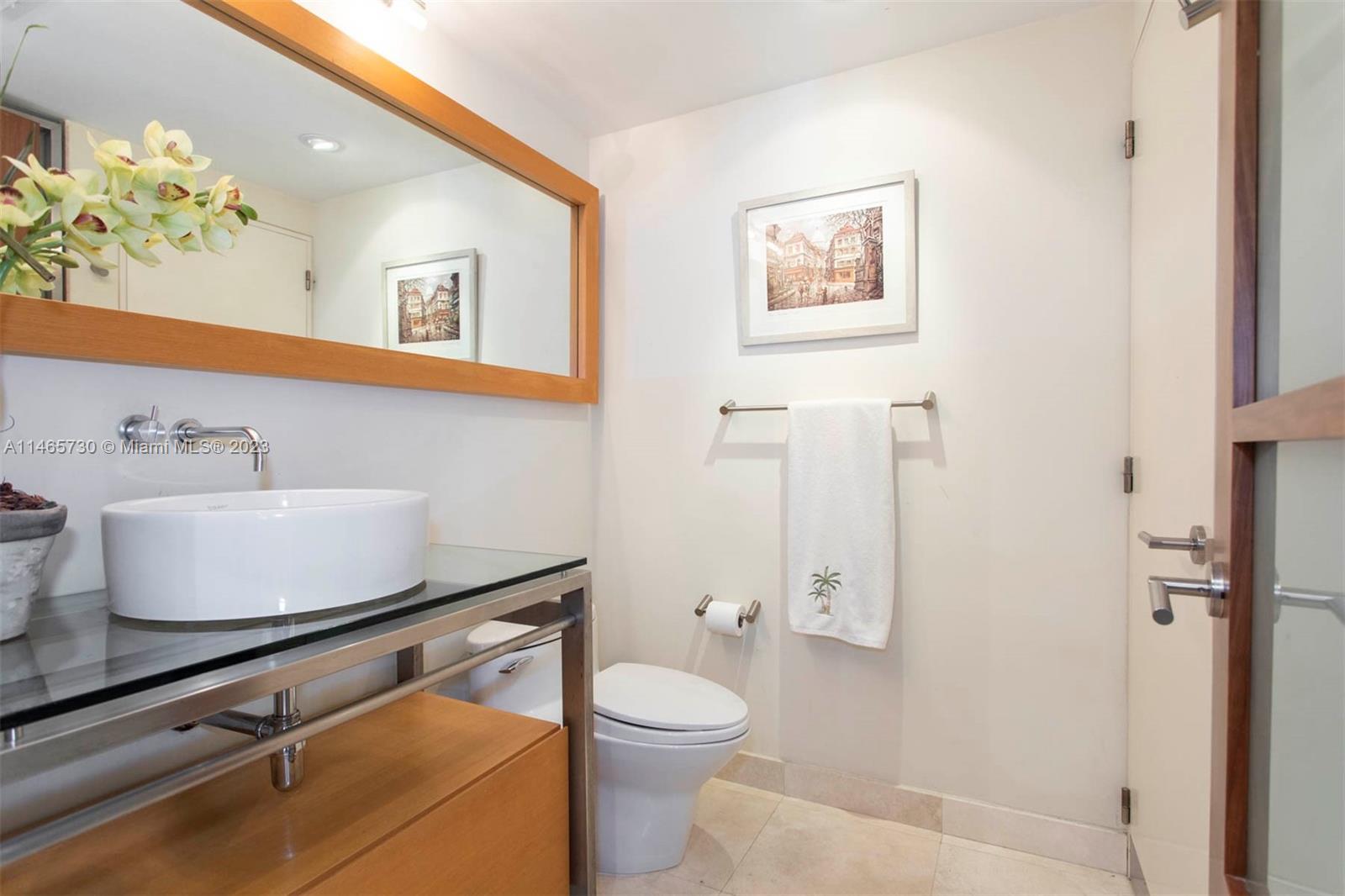 image Blue Diamond11