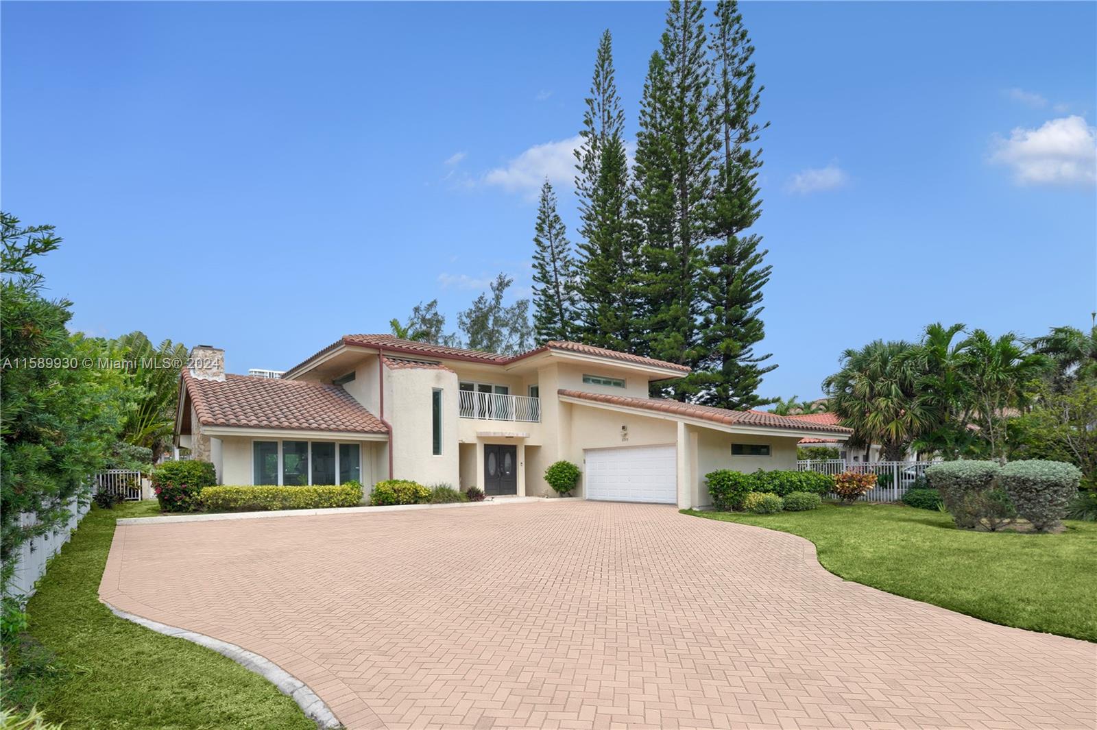 530 Ocean Blvd Golden Beach, FL 33160