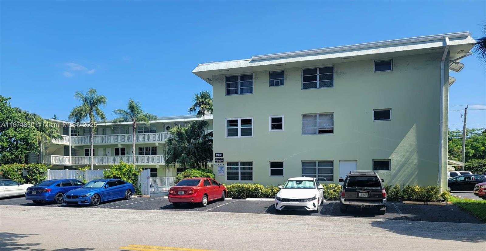 1900 NE 8th Ct #203,Fort Lauderdale, FL 33304