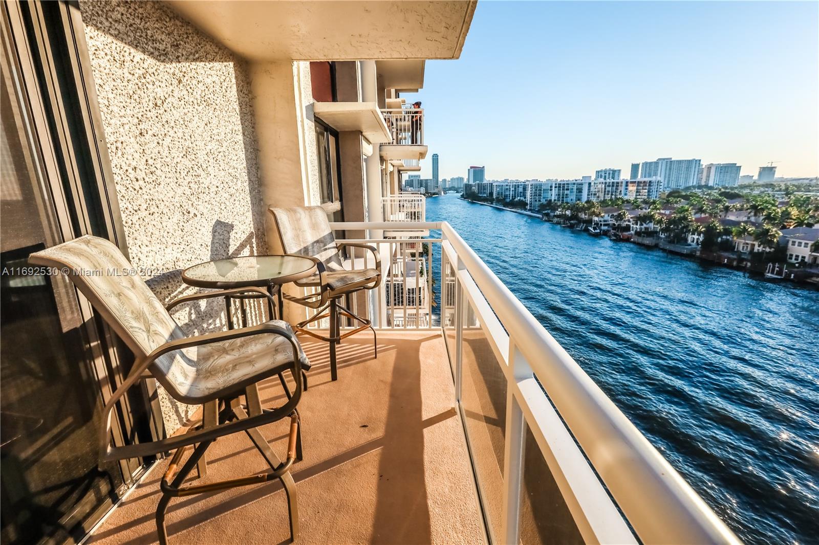 1600 S Ocean Dr #10C