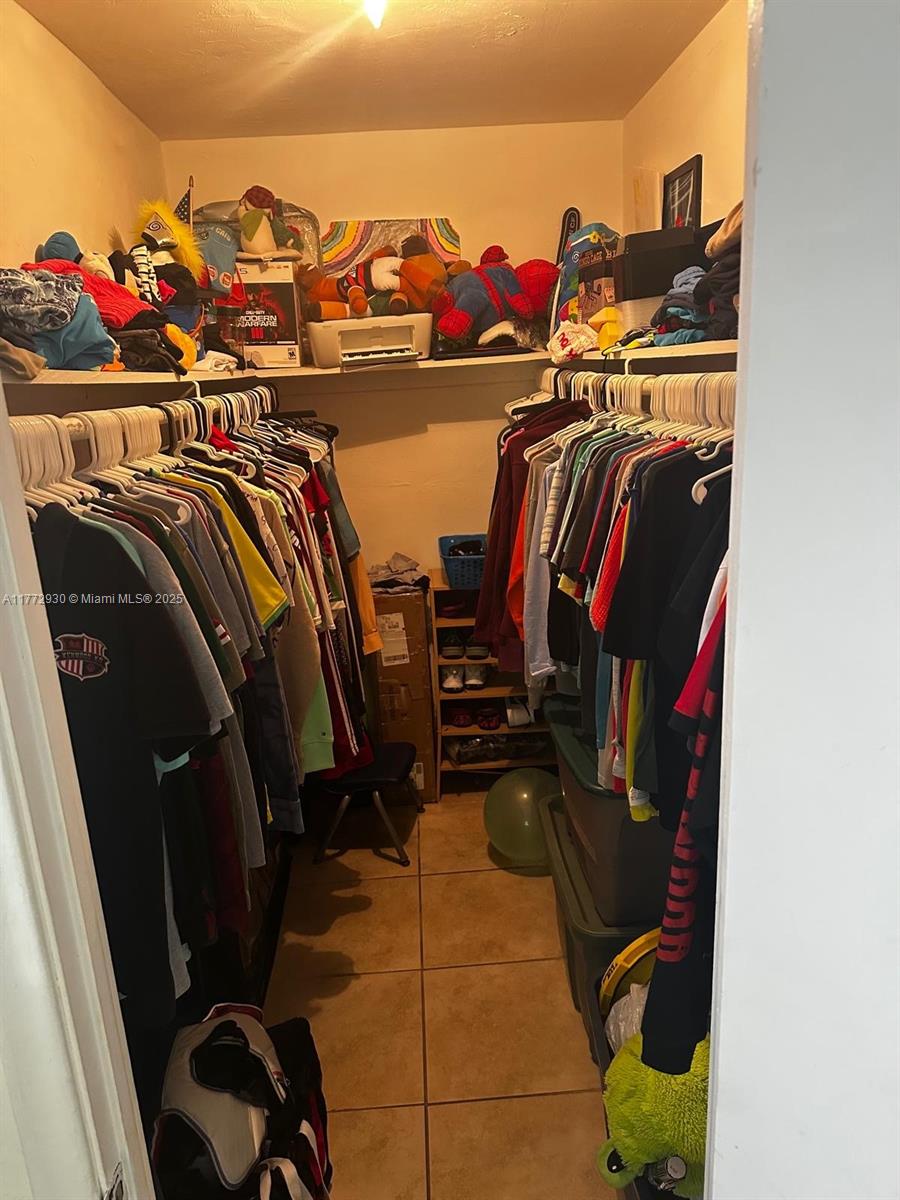 7951 SW 104th #210D Miami, FL 33156 7951 SW 104th #210D Miami, FL 33156