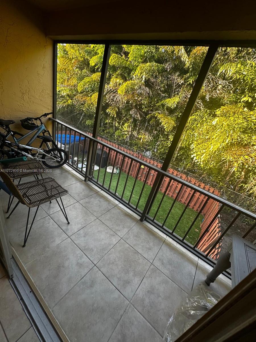 7951 SW 104th #210D Miami, FL 33156 7951 SW 104th #210D Miami, FL 33156