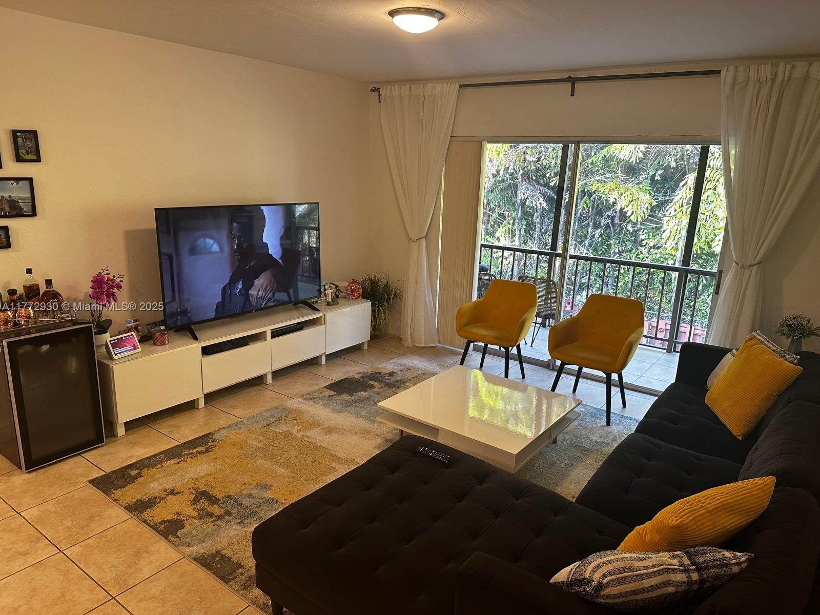7951 SW 104th #210D Miami, FL 33156 7951 SW 104th #210D Miami, FL 33156