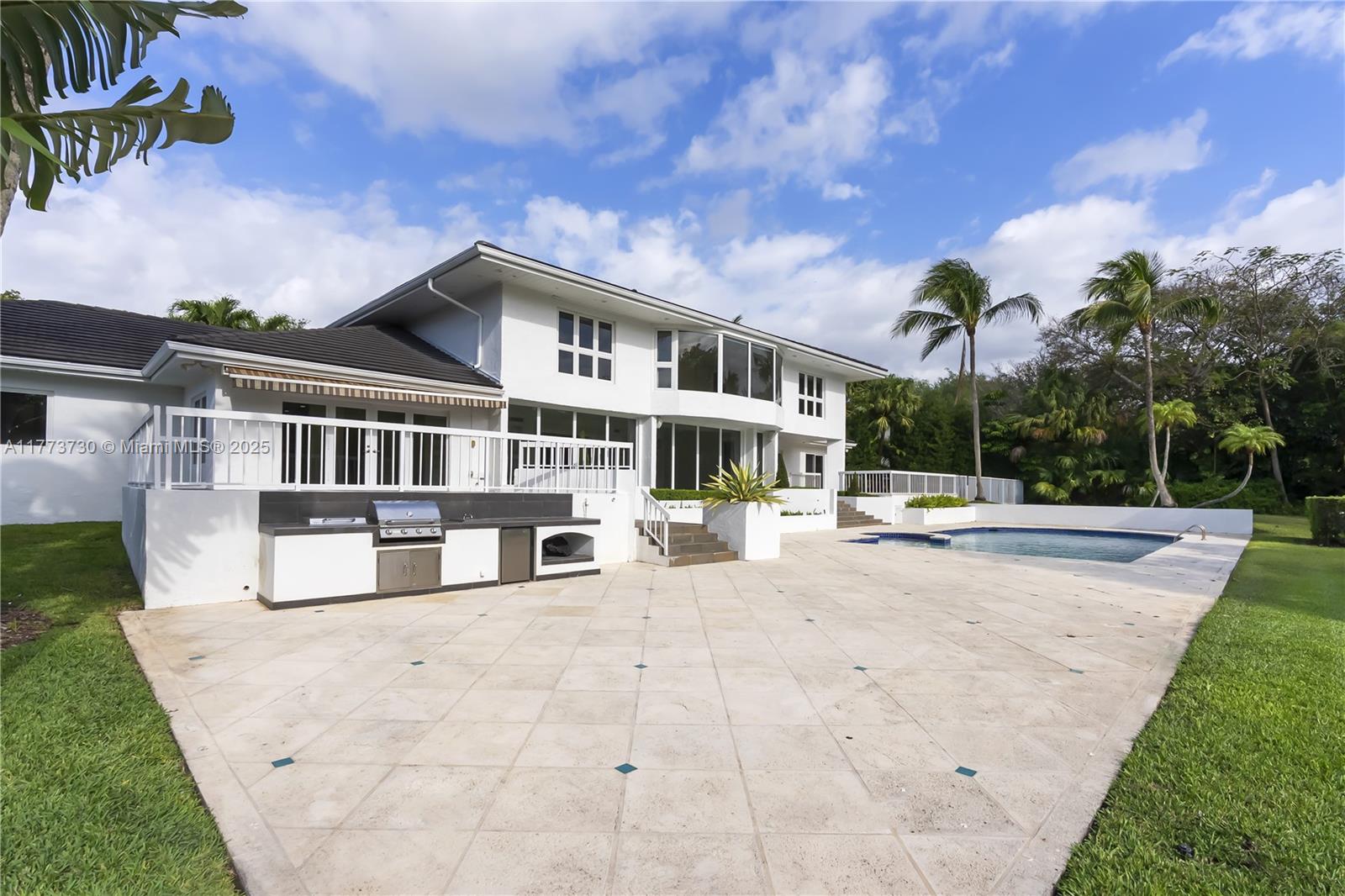 413 Santurce Ave Coral Gables, FL 33143 413 Santurce Ave Coral Gables, FL 33143