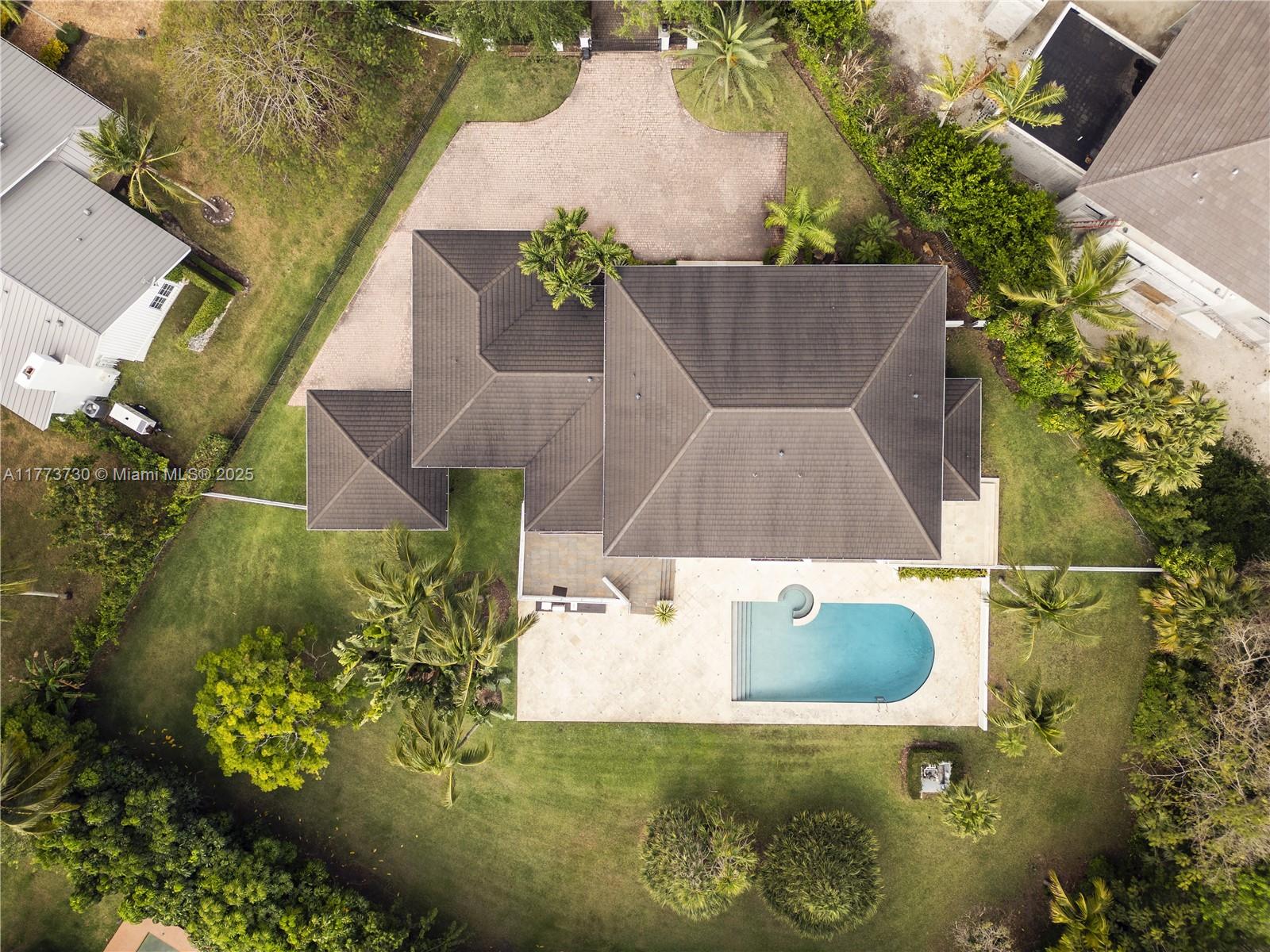 413 Santurce Ave Coral Gables, FL 33143 413 Santurce Ave Coral Gables, FL 33143