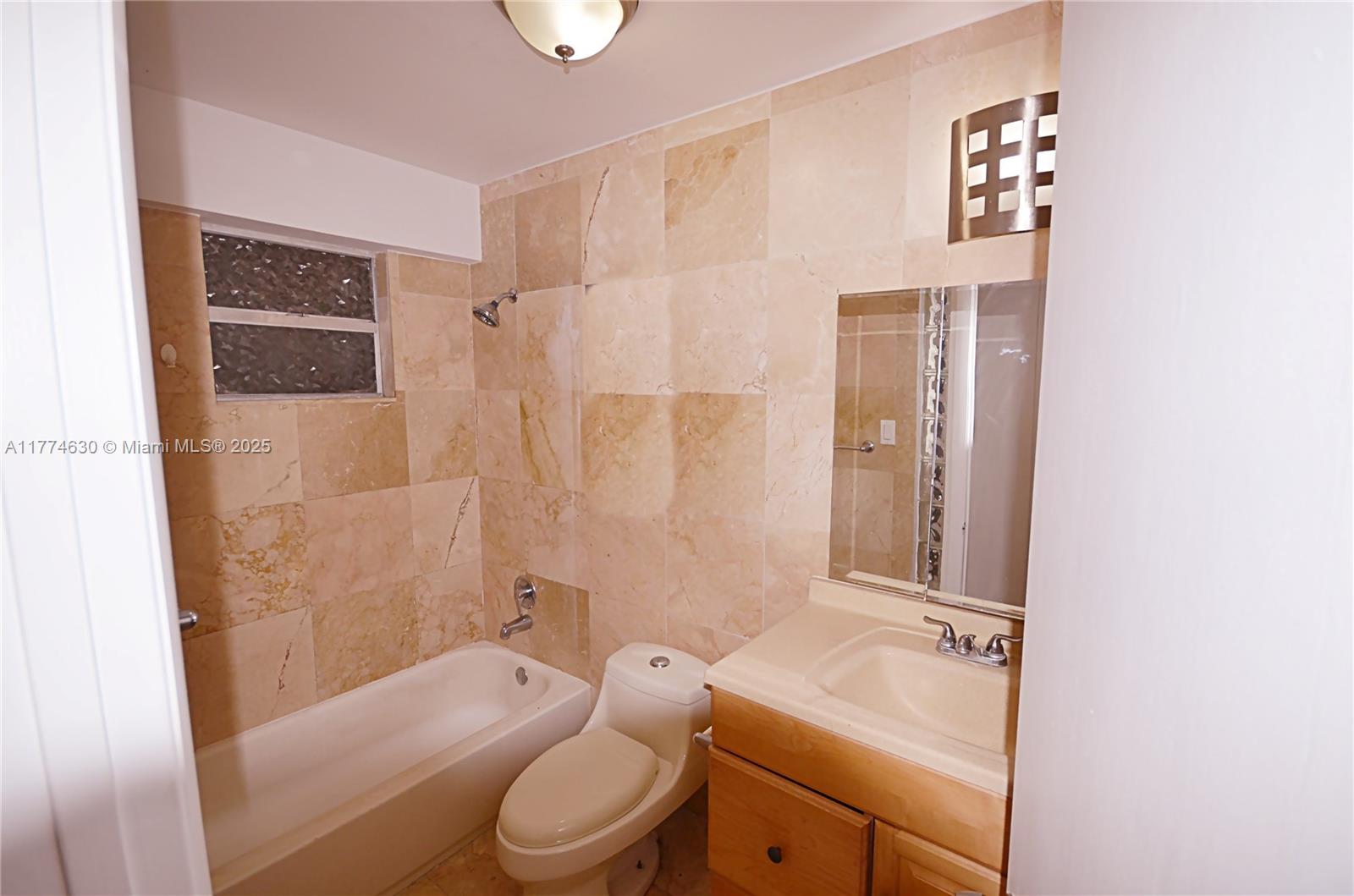 601 NE 22nd St Miami, FL 33137