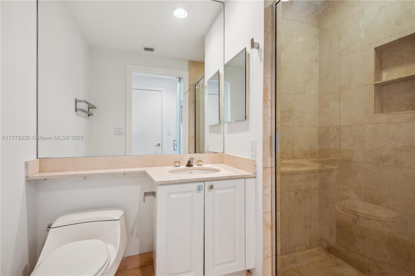 747 Crandon Blvd #PH10 Key Biscayne, FL 33149