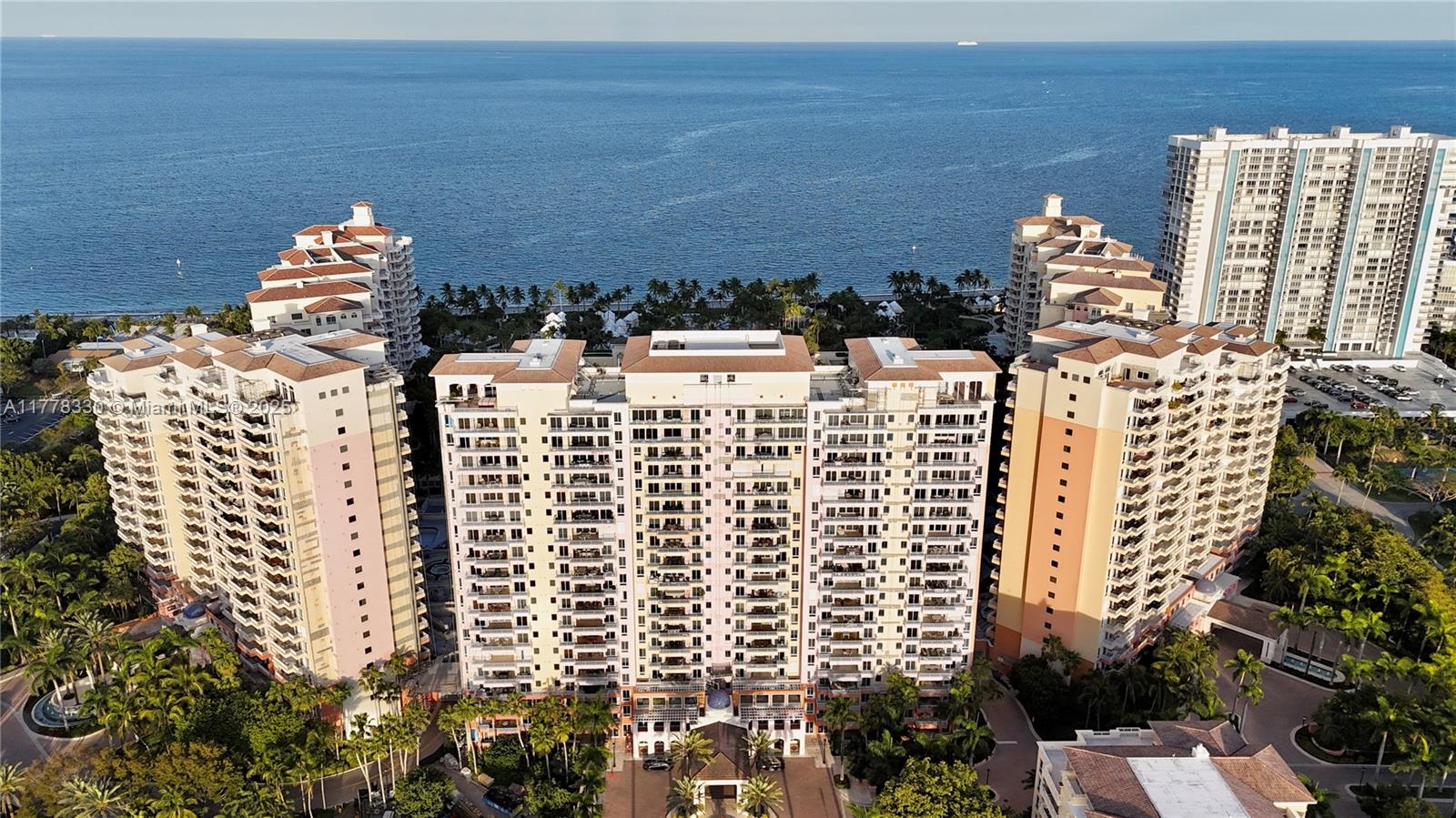 747 Crandon Blvd #PH10 Key Biscayne, FL 33149