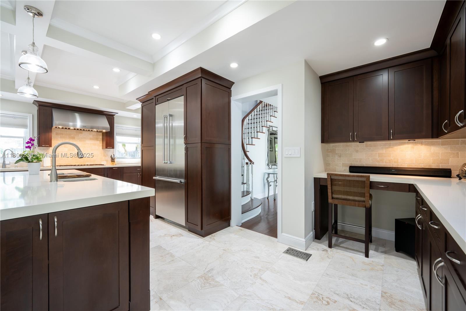 2855 SW 17th Ave Miami, FL 33133