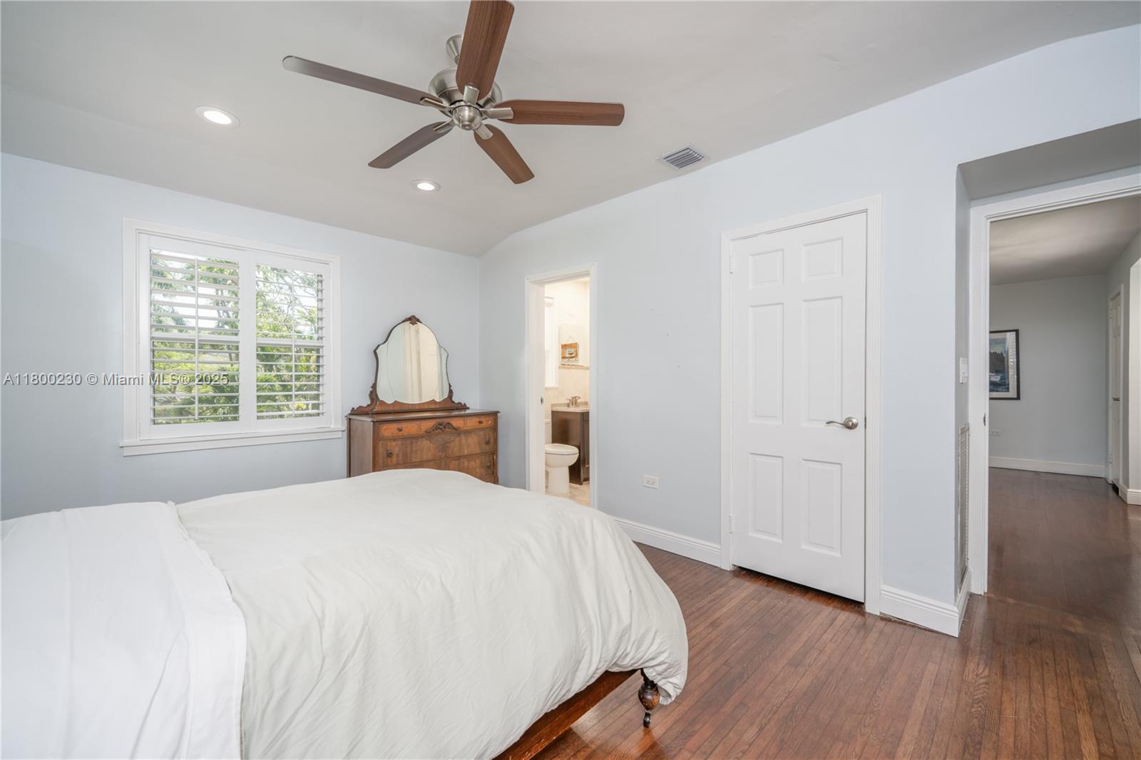 2855 SW 17th Ave Miami, FL 33133