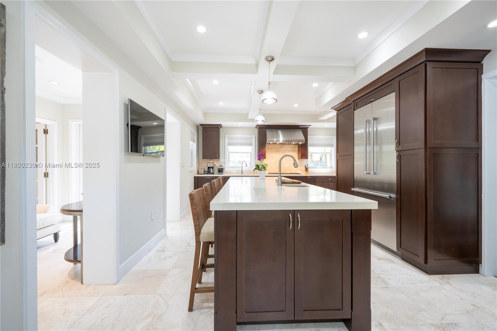 2855 SW 17th Ave Miami, FL 33133