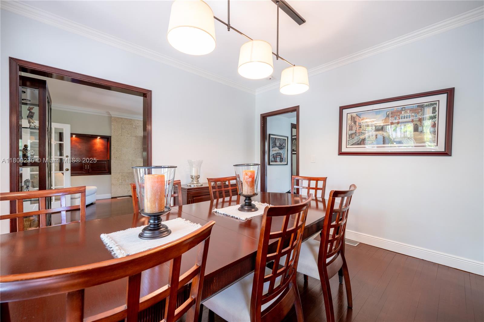 2855 SW 17th Ave Miami, FL 33133