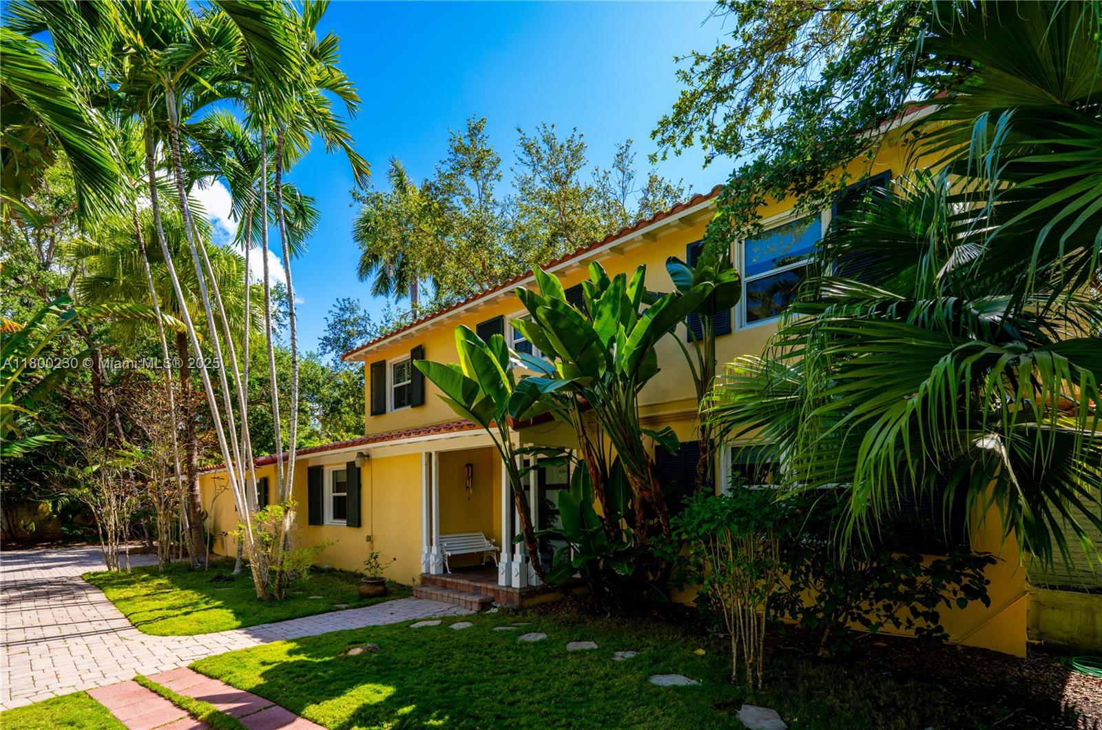 2855 SW 17th Ave Miami, FL 33133