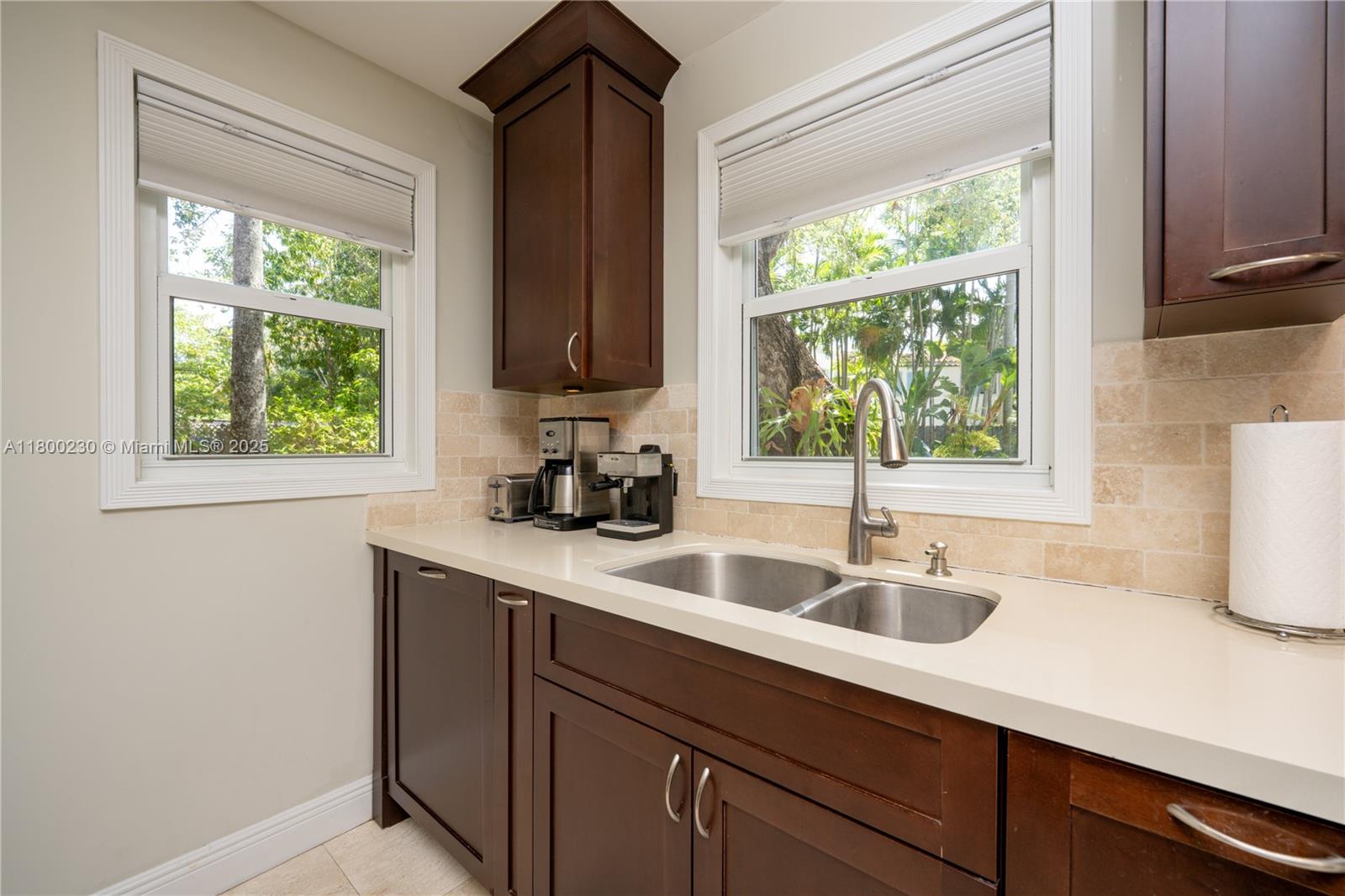 2855 SW 17th Ave Miami, FL 33133