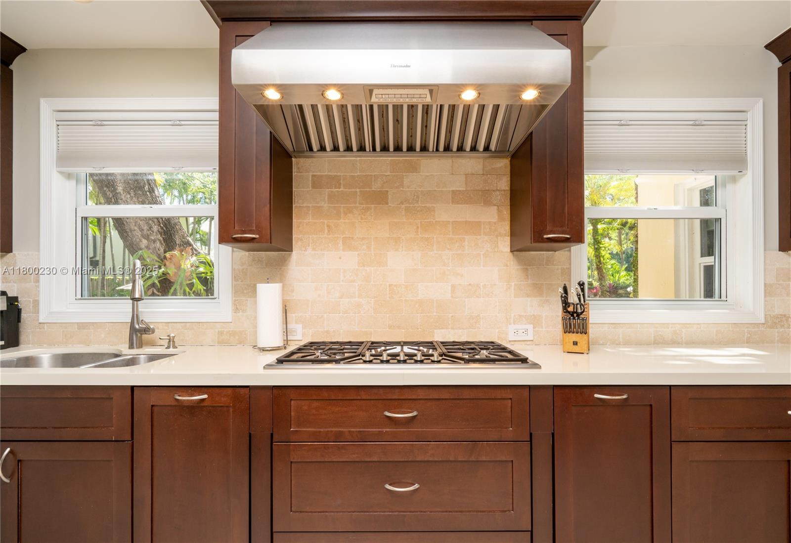 2855 SW 17th Ave Miami, FL 33133