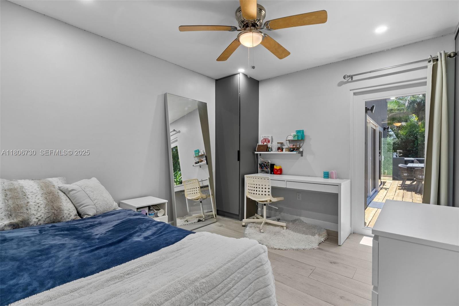 5943 SW 62nd St South Miami, FL 33143