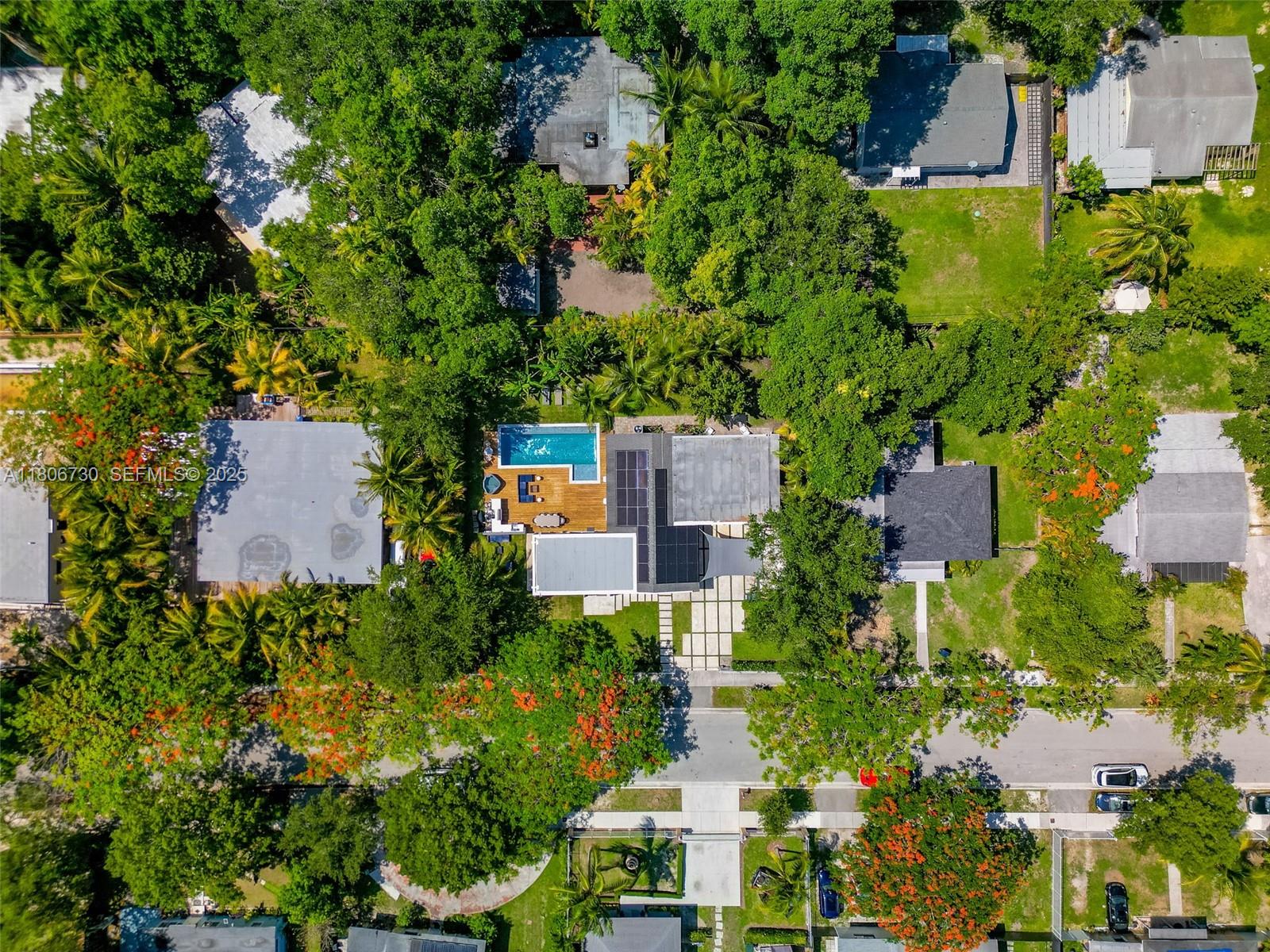 5943 SW 62nd St South Miami, FL 33143