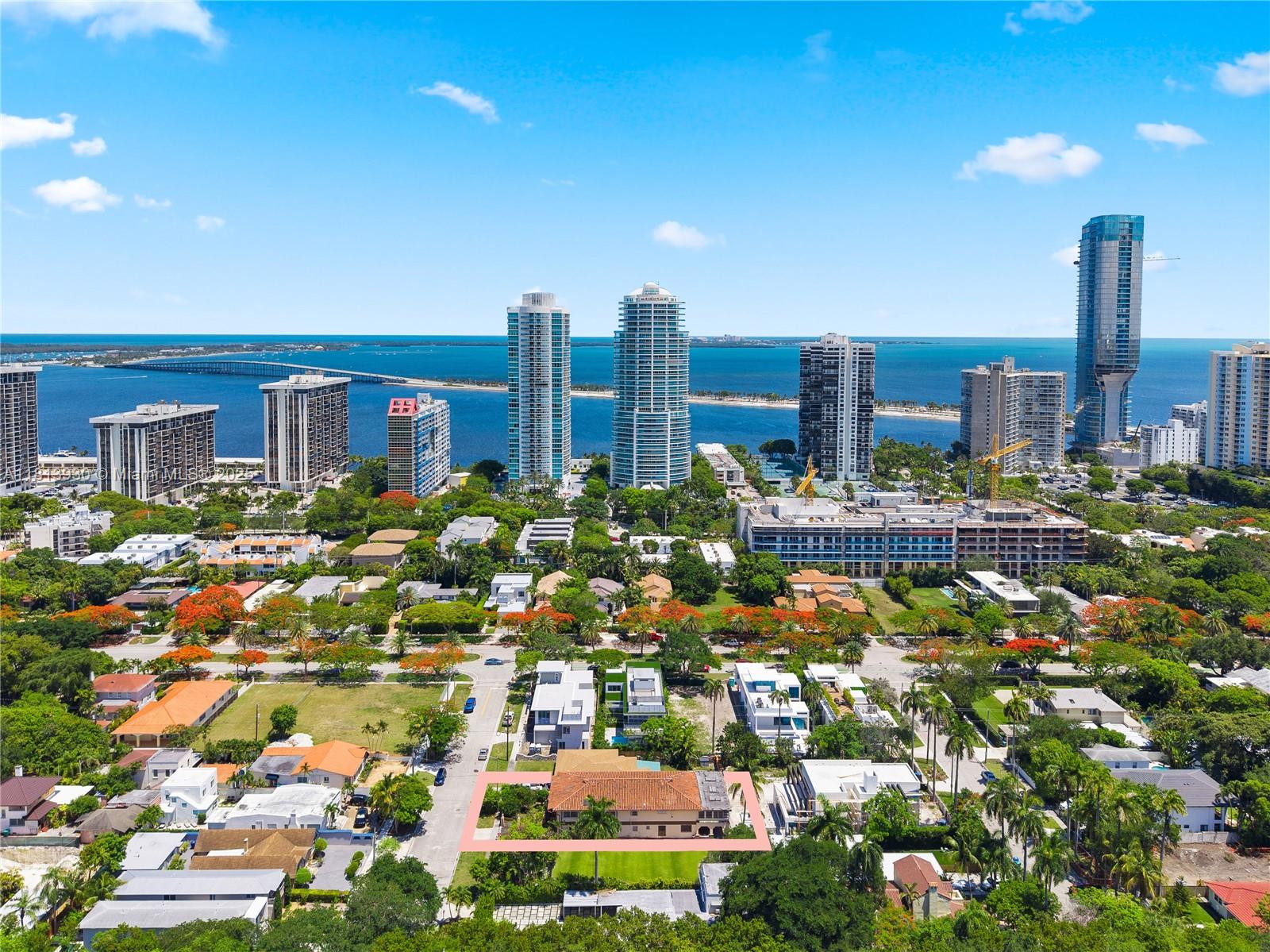 30 SW 21st Rd Miami, FL 33129