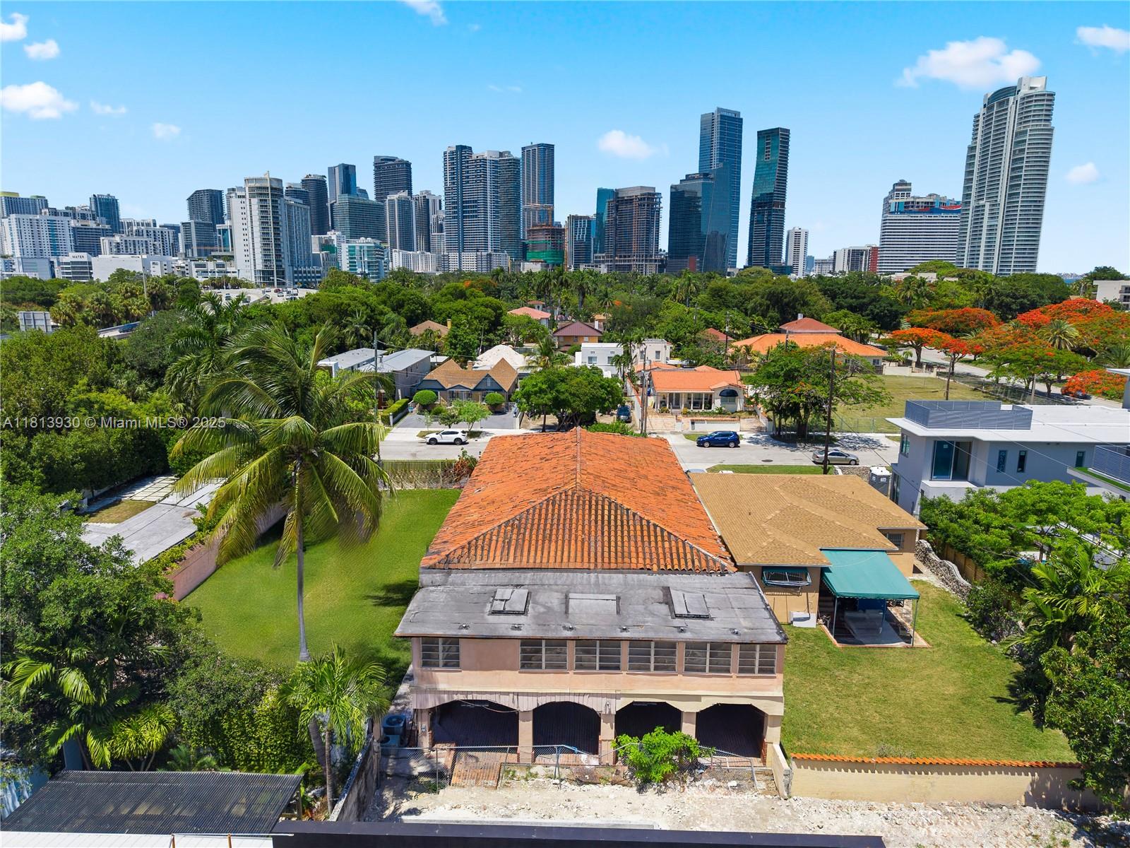 30 SW 21st Rd Miami, FL 33129