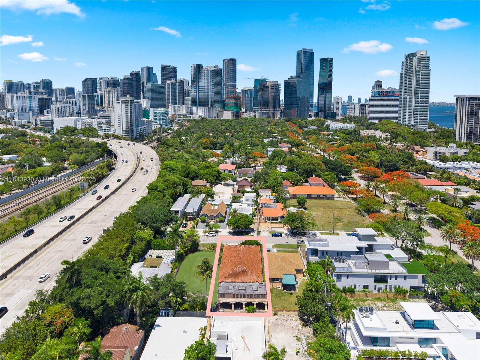 30 SW 21st Rd Miami, FL 33129