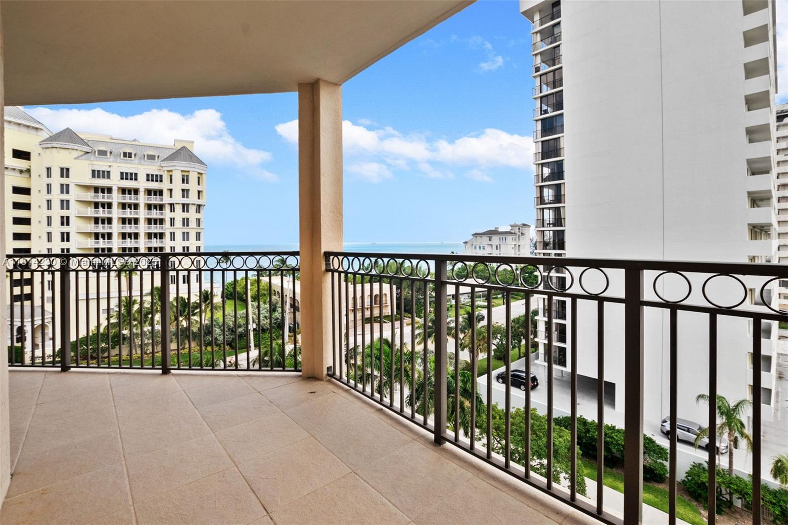 2001 N Ocean Blvd #701 Fort Lauderdale, FL 33305