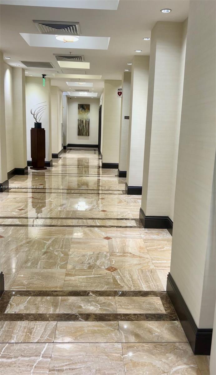 2001 N Ocean Blvd #701 Fort Lauderdale, FL 33305