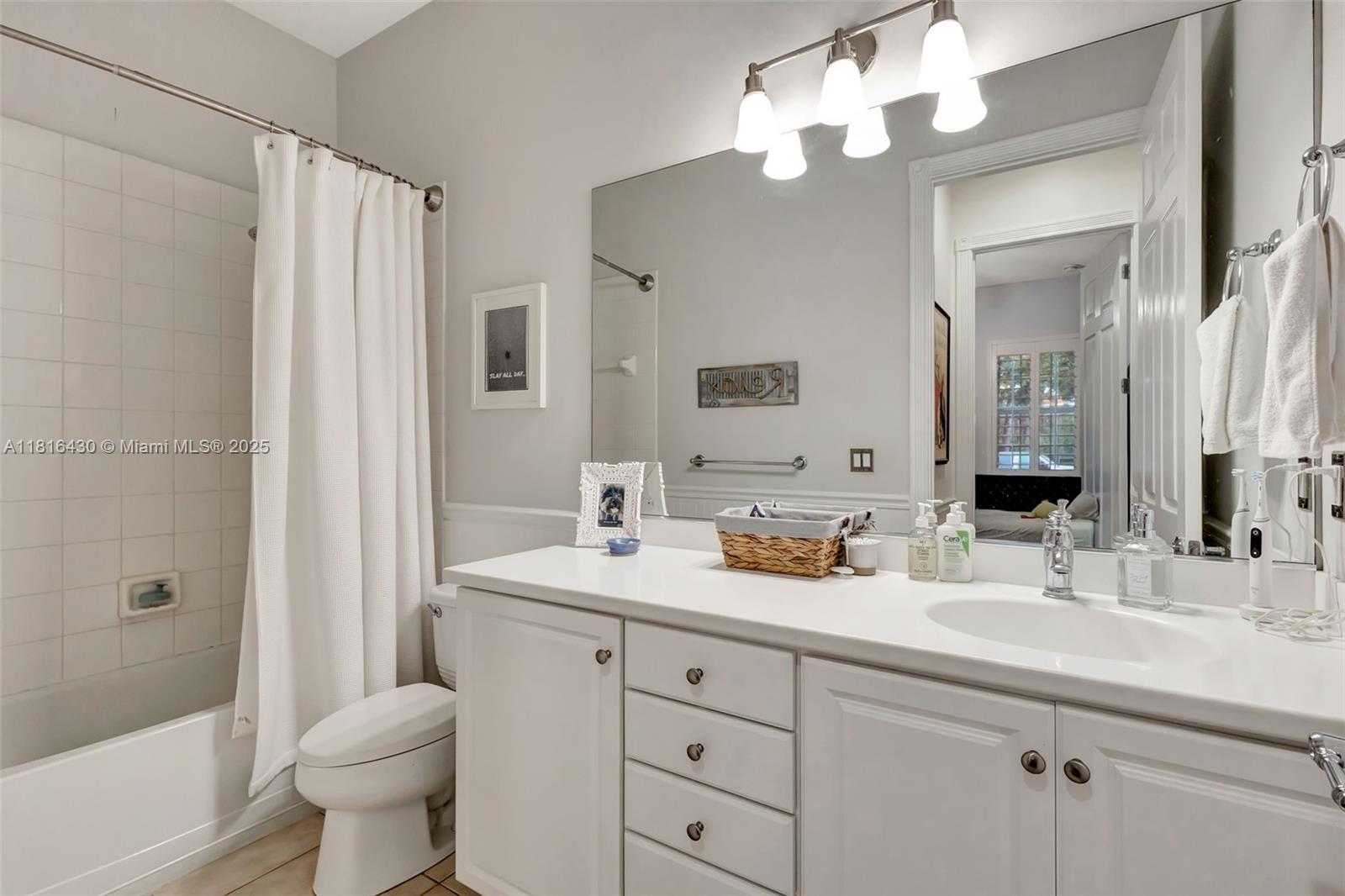 1327 Duval St Jupiter, FL 33458