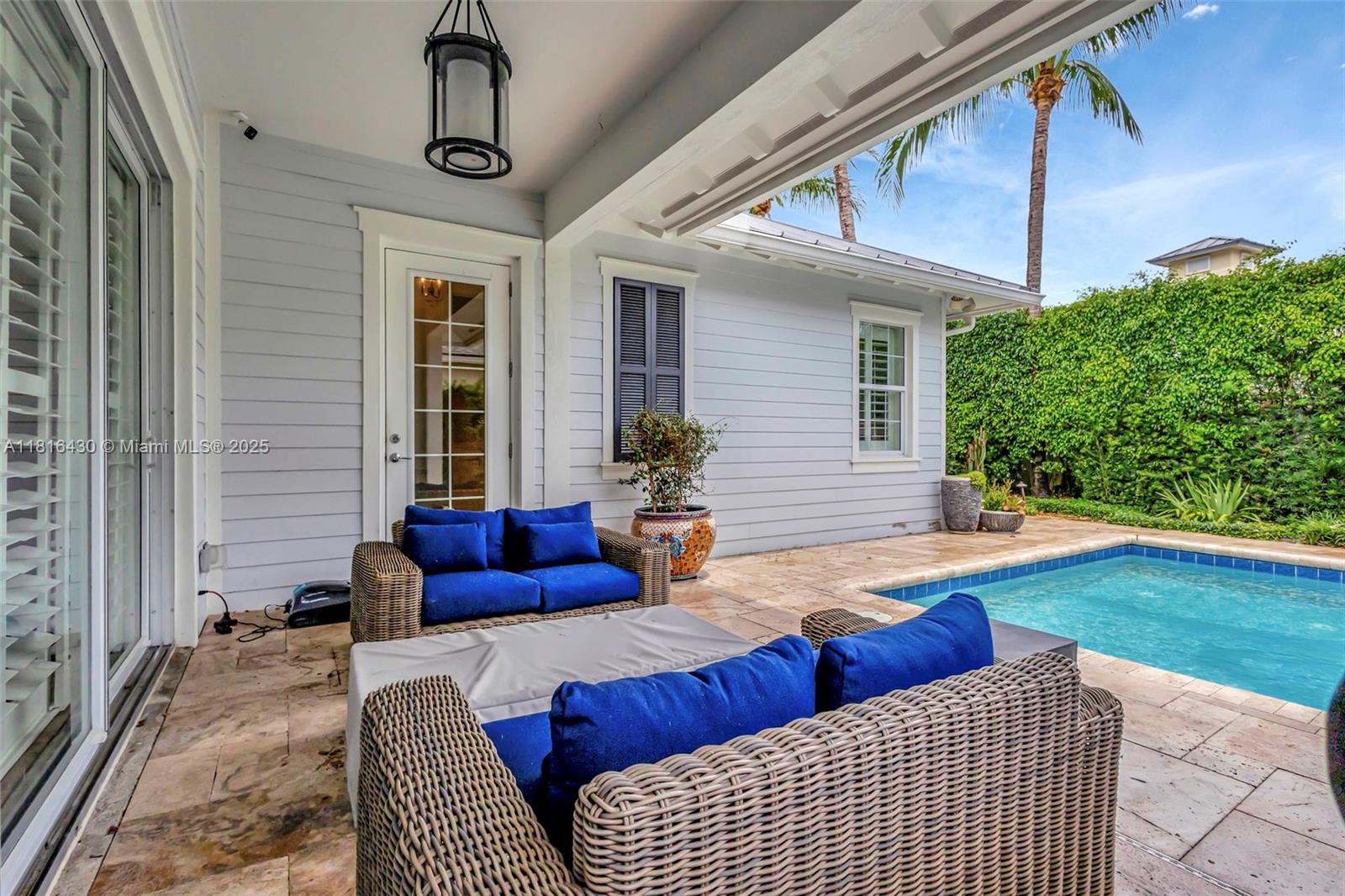 1327 Duval St Jupiter, FL 33458