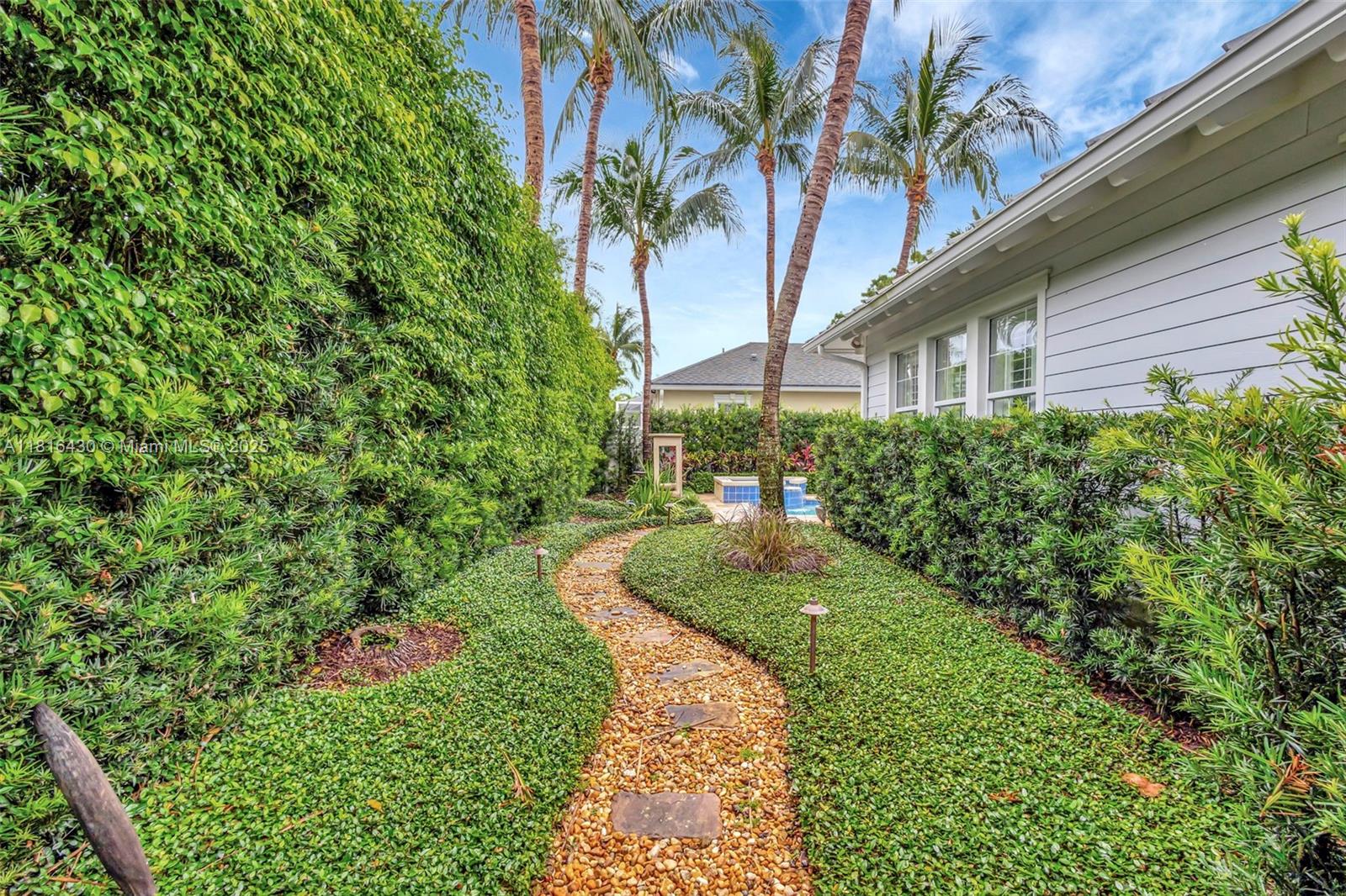 1327 Duval St Jupiter, FL 33458