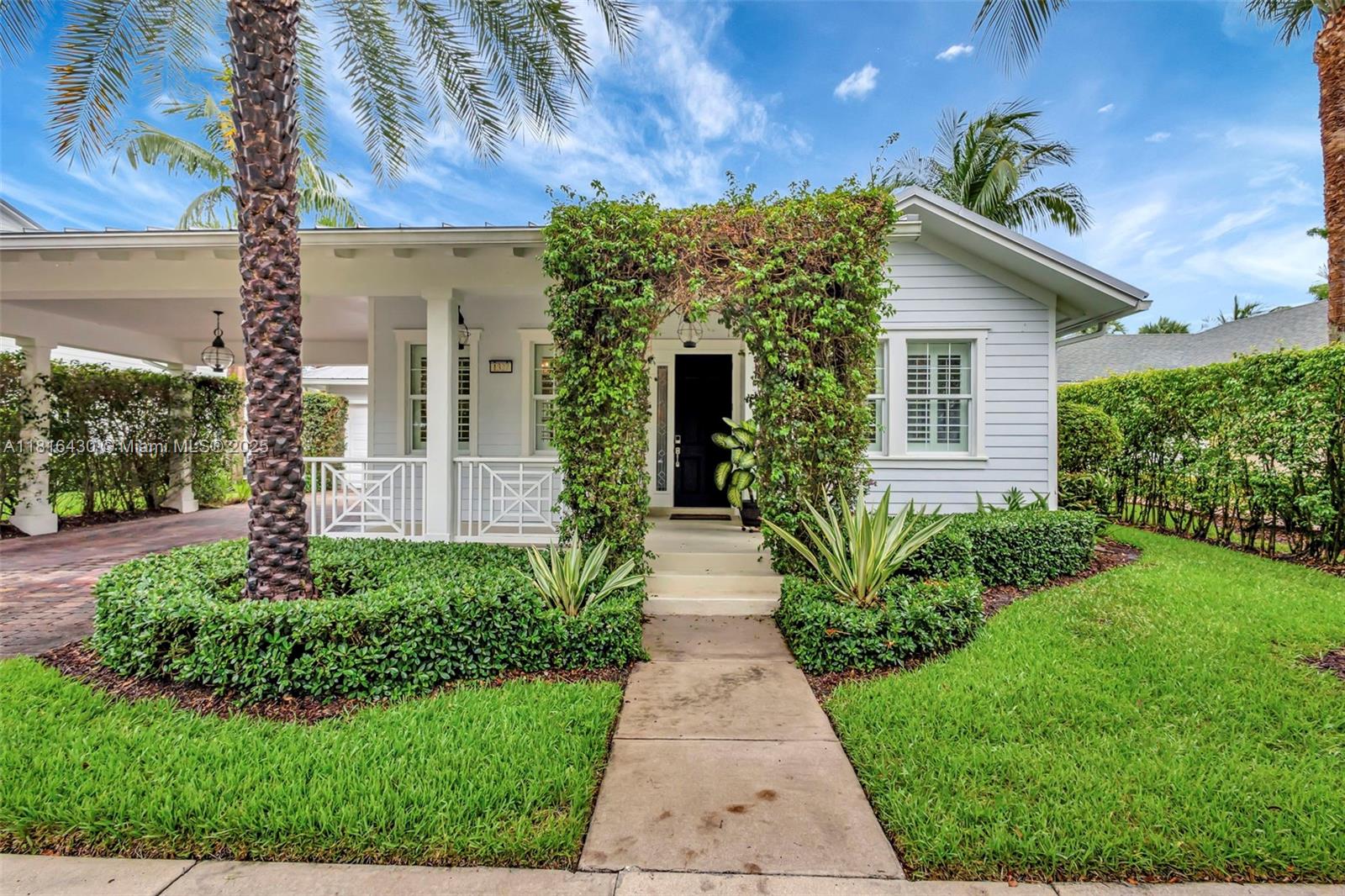 1327 Duval St Jupiter, FL 33458