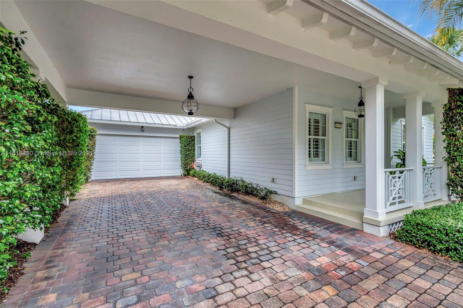 1327 Duval St Jupiter, FL 33458