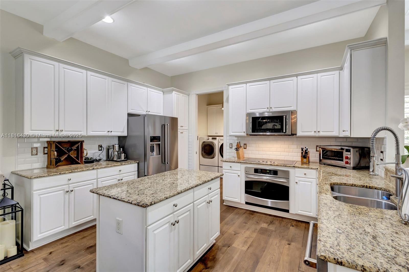 1327 Duval St Jupiter, FL 33458