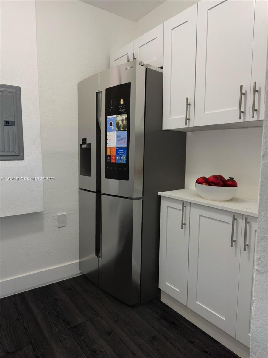 212 NW 15th St Miami, FL 33136