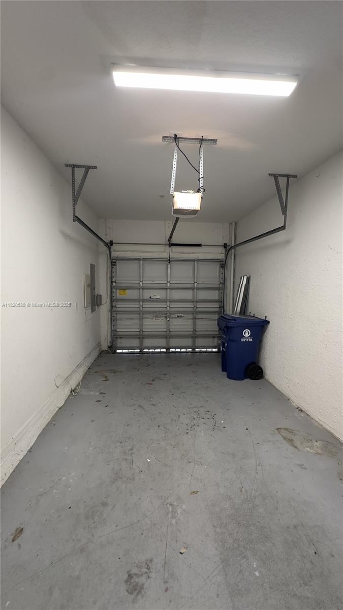 1587 Frederick Small Rd Jupiter, FL 33458