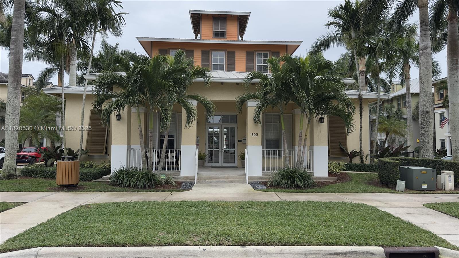 1587 Frederick Small Rd Jupiter, FL 33458