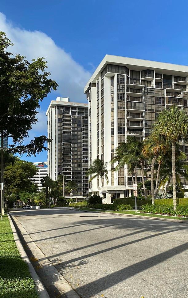 image Brickell Place Phas Ii C19