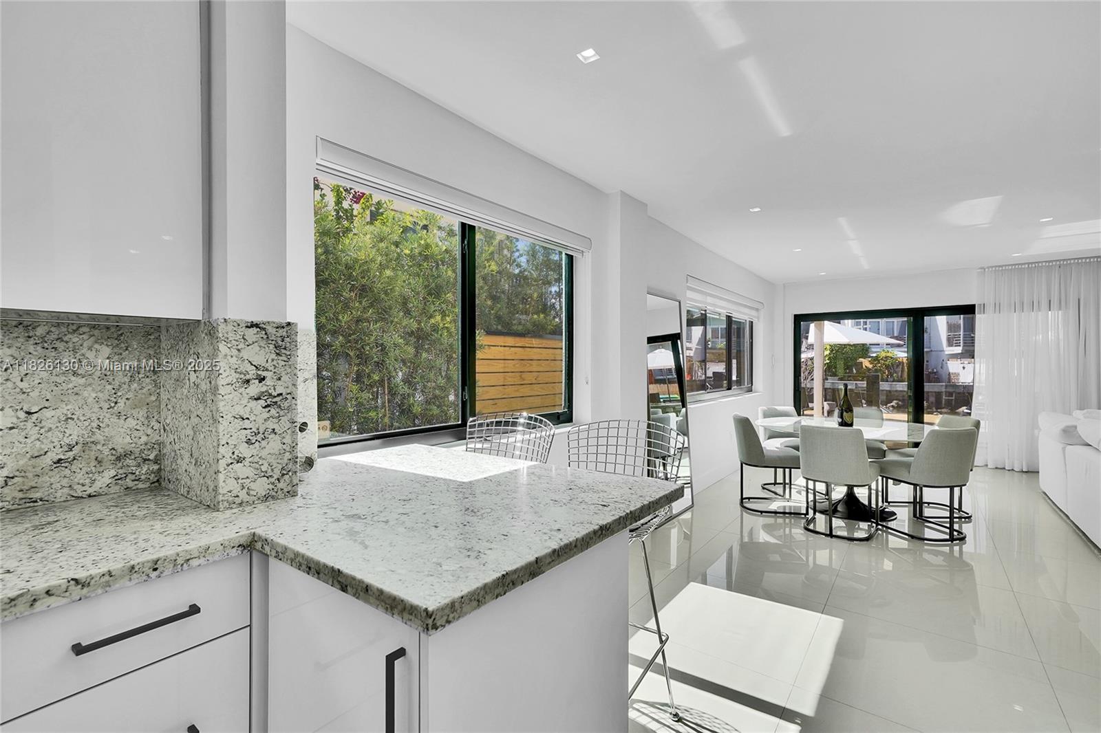 830 Raymond St Miami Beach, FL 33141