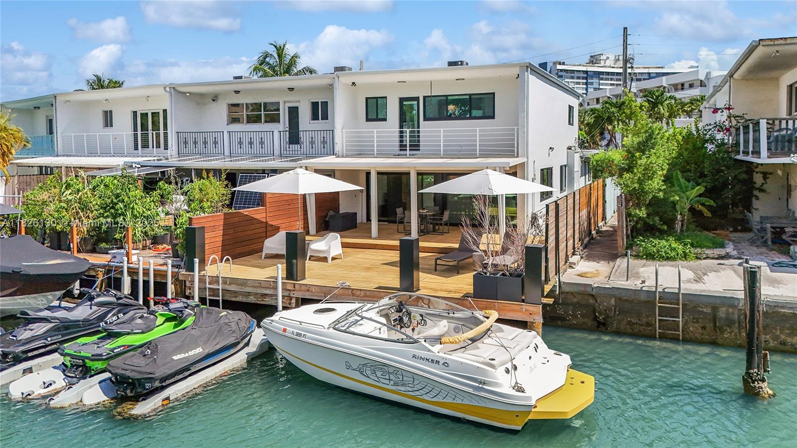 830 Raymond St Miami Beach, FL 33141