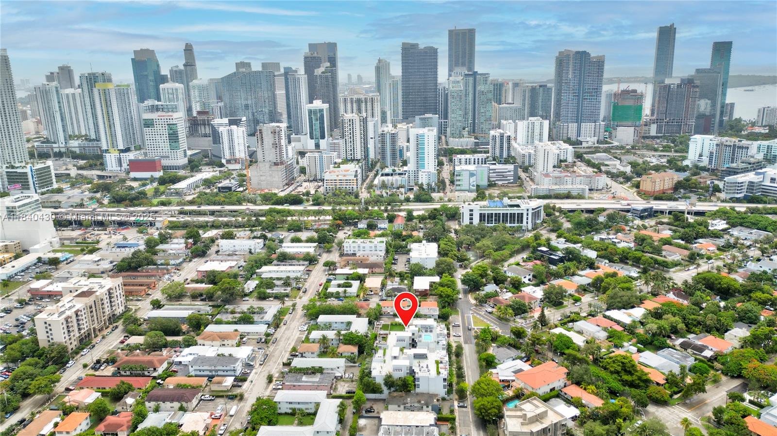 545 SW 11th St #105 Miami, FL 33129