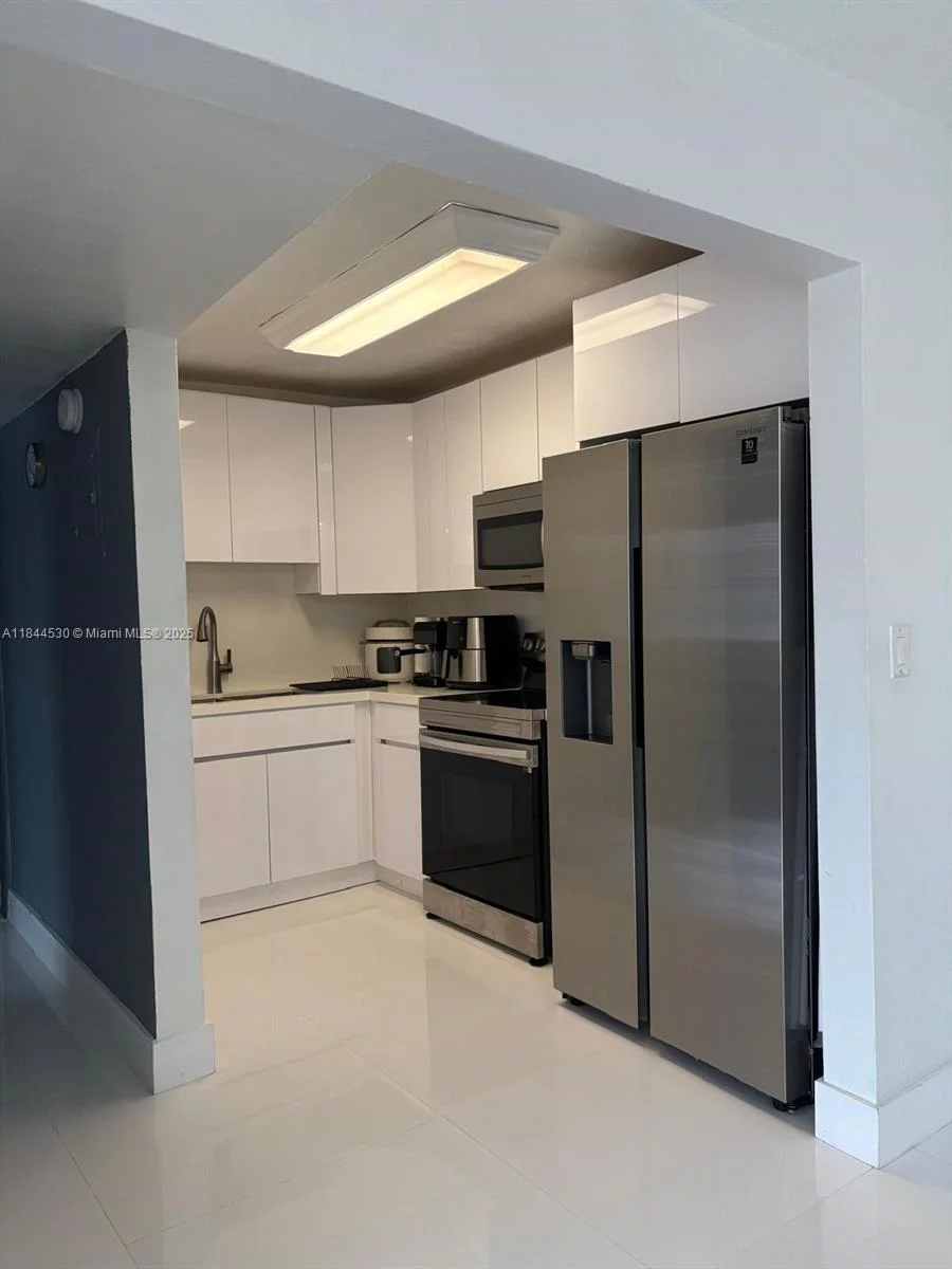 495 NW 72nd Ave #408
