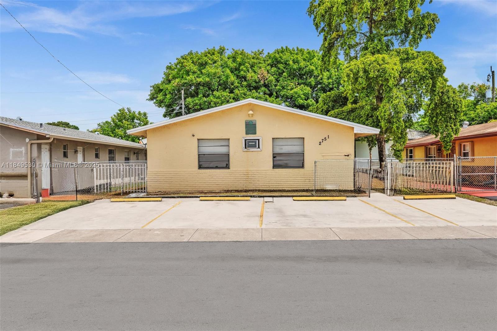 2751 NW 14th Ct
