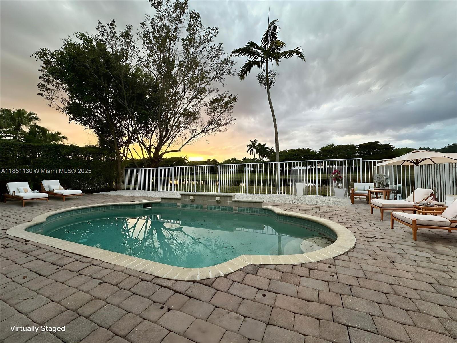 1048 Sunflower Cir